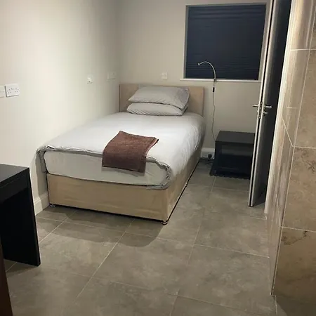 50a Green Lane Guest house