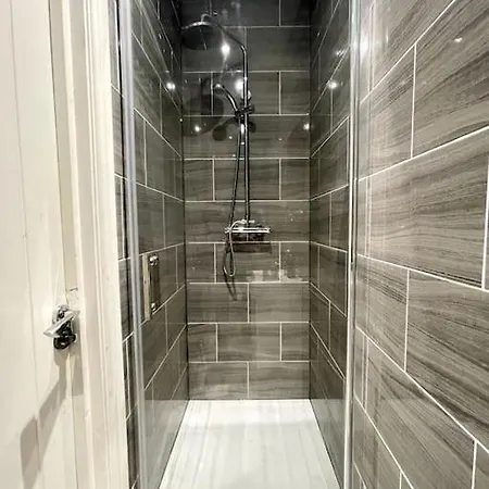 The Hidden Gem *2-bed Apt* Apartment
