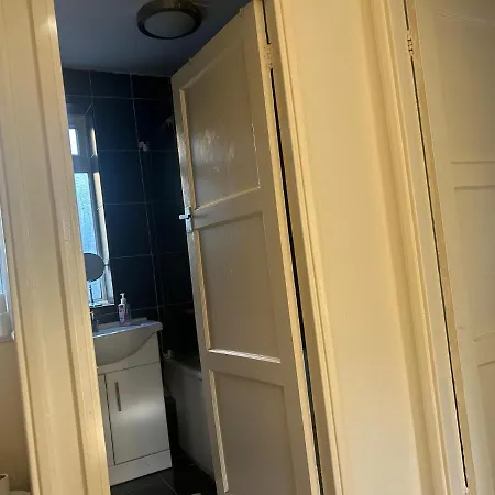 Privatunterkunft Spacious Bright Double *