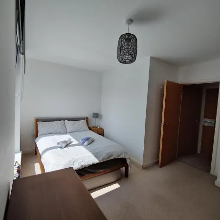 Apartment Homely Duplex: East End Rooftop Retreat Near Victoria Park