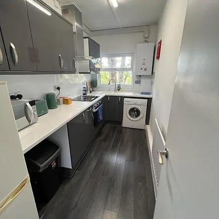 Cozy 2 Bedroom Flat Tower Bridge / Bermondsey Apartment *