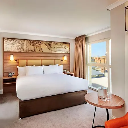Hotel Doubletree By Hilton - Docklands Riverside London