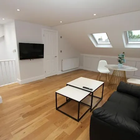 Apartment Amazing Loft One Bedroom - E17 Village London