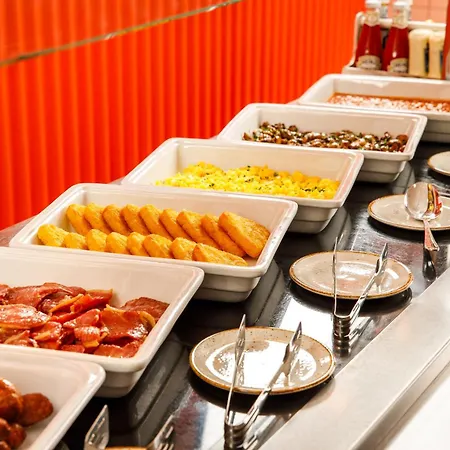 Hotel Ibis Budget London Heathrow