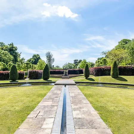 Luxury 10,000 Sq Ft 7-bed Mansion With Indoor Pool Villa *