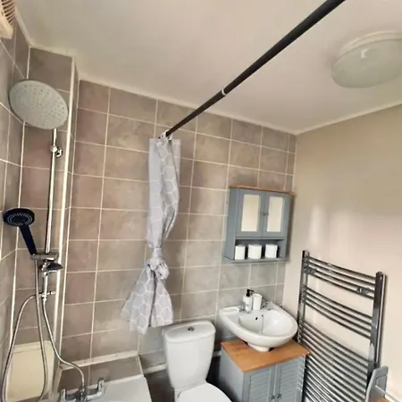 Сasa de vacaciones Entire 2 Bedroom House In Hackney