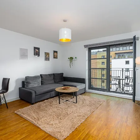 Zenith Hub Apartament *