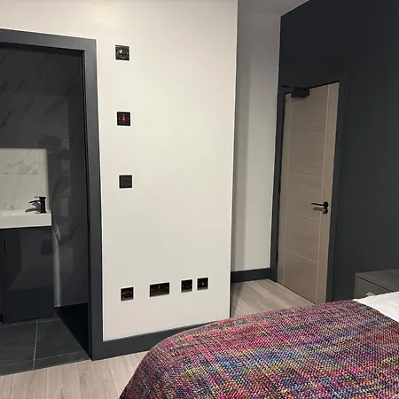 P Williams Guest house Catford