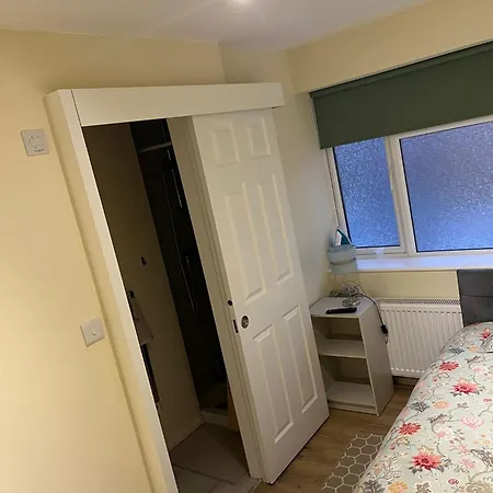 L-houses * Dagenham