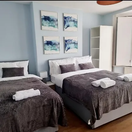 Apartment Stylish 2 Bedroom Sleeps 5 - 3 Mins Walk To Mile End Station