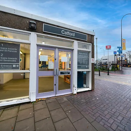 Apartmán One Bedroom Serviced In Catford Close To Lewisham - Perfect For Long Stay, Business, Leisure And Relocations
