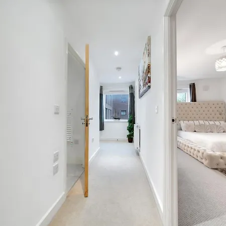 One Bedroom Serviced In Catford Close To Lewisham - Perfect For Long Stay, Business, Leisure And Relocations * Londýn