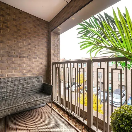 Apartmán One Bedroom Serviced In Catford Close To Lewisham - Perfect For Long Stay, Business, Leisure And Relocations