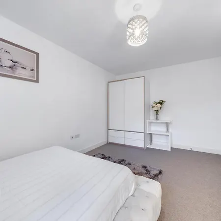 One Bedroom Serviced In Catford Close To Lewisham - Perfect For Long Stay, Business, Leisure And Relocations * Londýn