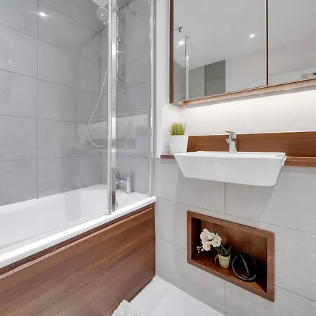 One Bedroom Serviced In Catford Close To Lewisham - Perfect For Long Stay, Business, Leisure And Relocations