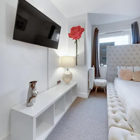One Bedroom Serviced In Catford Close To Lewisham - Perfect For Long Stay, Business, Leisure And Relocations Apartmán