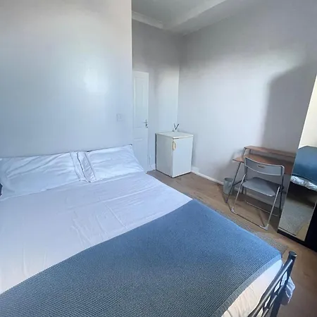 Dalston's Guest house