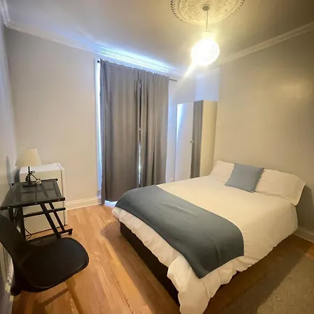 Dalston's Guest house