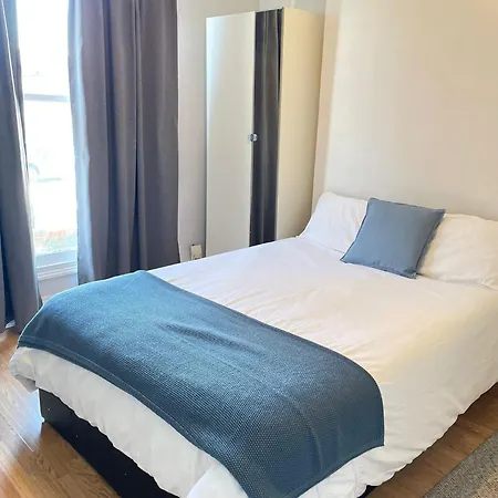 Guest house Dalston's *