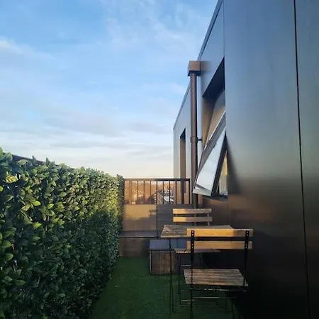 Apartment Panoramic Pondview Penthouse London