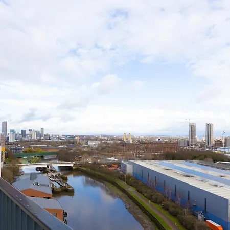 Modern 2bd Flat In Canary Wharf With And River Views Apartment