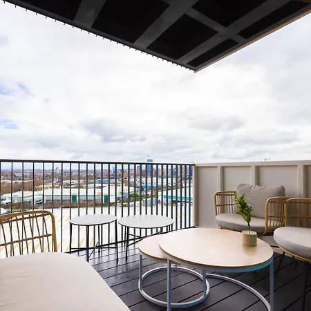 Modern 2bd Flat In Canary Wharf With And River Views Apartment *