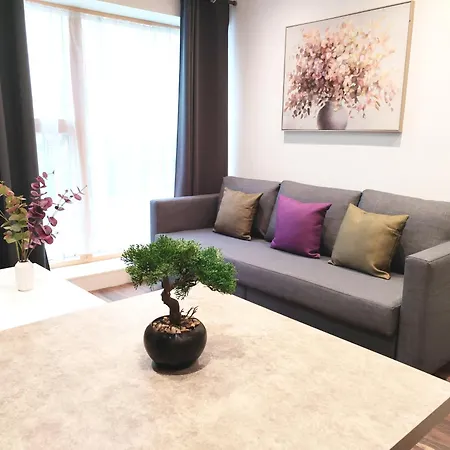 Luxury Near Centre, Near Train Station, E1 Apartment London