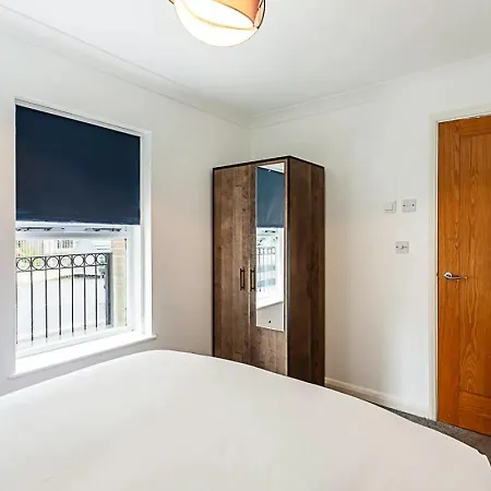 Holiday home Light And Airy Upside Down House In Hackney *