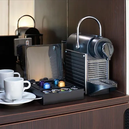 Doubletree By Hilton Excel Hotel 4*