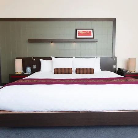 Hilton Canary Wharf Hotel 4*