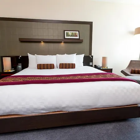 Hilton Canary Wharf 4*