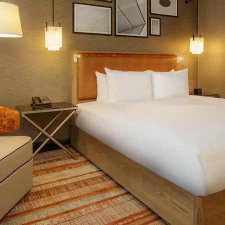 Hotel Hilton Tower Bridge 4*