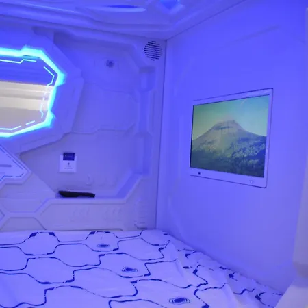 Cosmos Capsule Coworking *