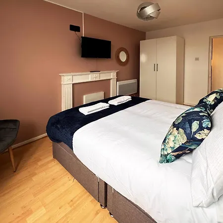 Penny's Place In Grove Park Apartment Eltham