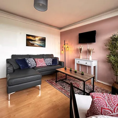 Apartment Penny's Place In Grove Park *