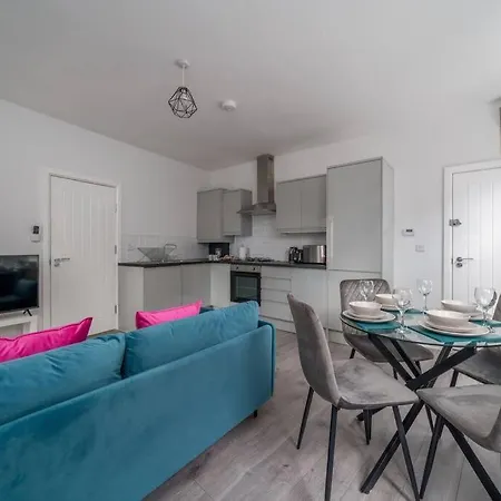 Spacious 2bed Brick Lane Flat - 2nd Floor Apartment