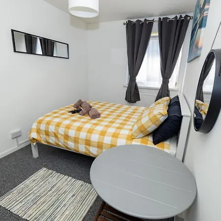 Close To Canary Wharf Homestay *