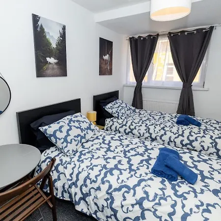 Close To Canary Wharf * London