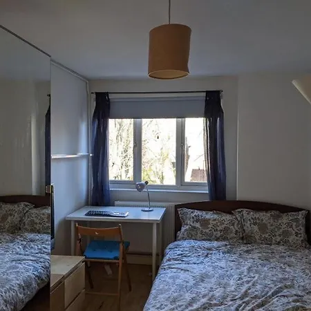 And Peaceful With Your Own Bathroom * Londra