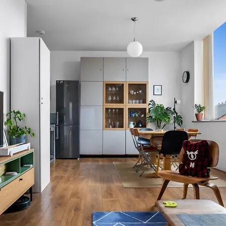 Luxury Modern Flat Near Excel, 02 & Canary Wharf Apartment *