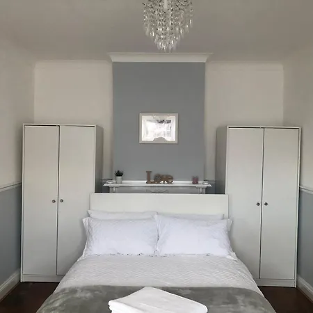 Butterfly Holiday home London