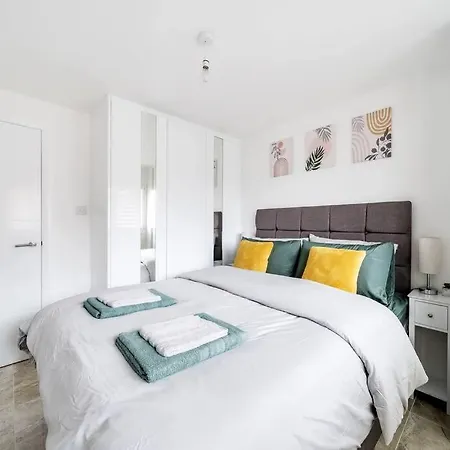 Apartment Stylish Contemporary 1 Bed Flat Near Bridge *