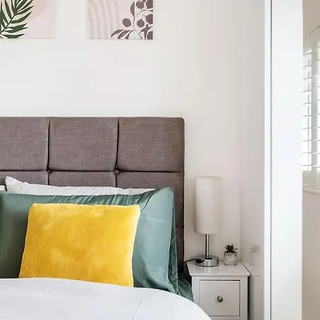 Apartment Stylish Contemporary 1 Bed Flat Near Bridge *