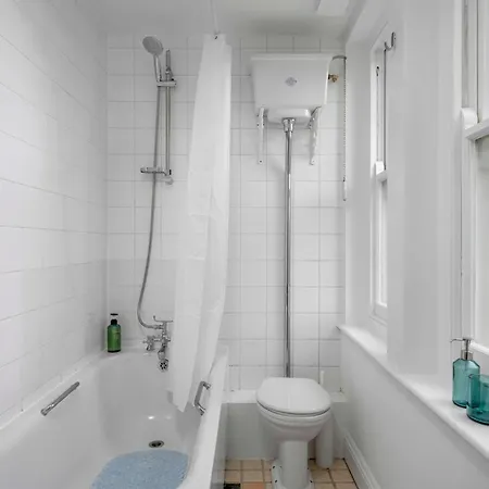 Brick Lane, - Lovely One Bedroom * London