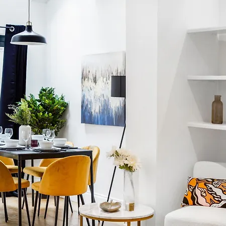 Classy Abode In Hackney - Garden - Sleeps 6 Apartment London