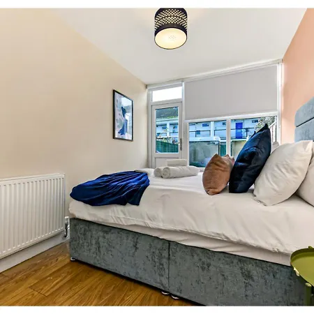 Stunning Family - Sleeps 11