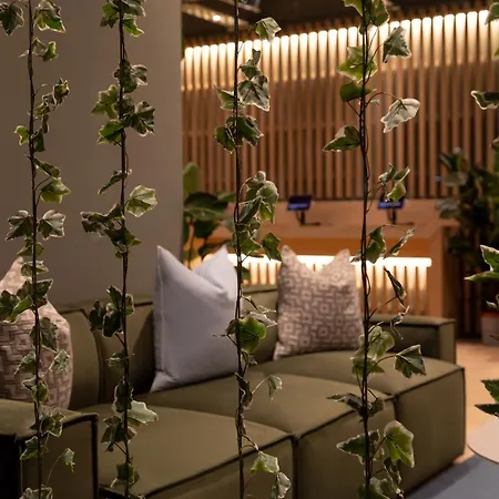 Hotel Zedwell Greenwich 3*