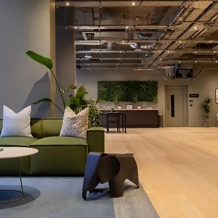 Hotel Zedwell Greenwich 3*