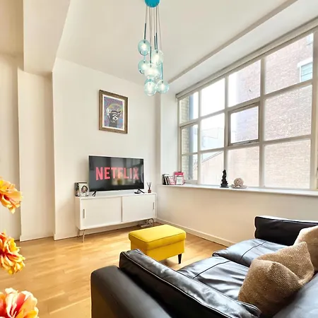 Vip Serviced Excellent Location Great Price * London