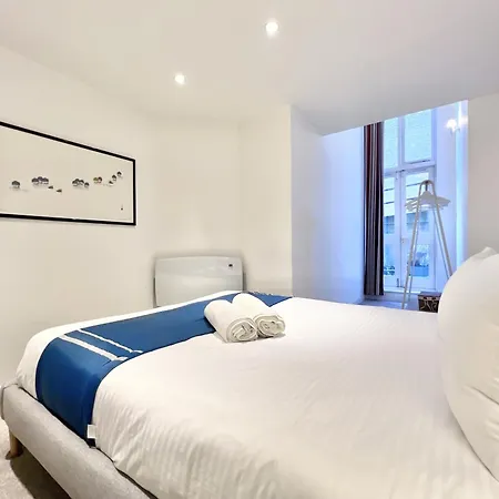 Vip Serviced Excellent Location Great Price * London